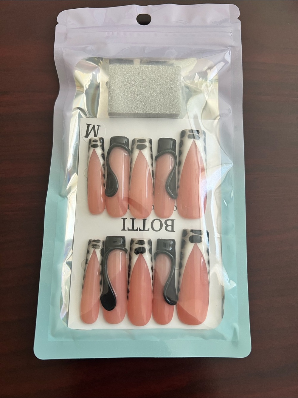 Nude Pink and Black Accent Press-On Nail Set by Botti